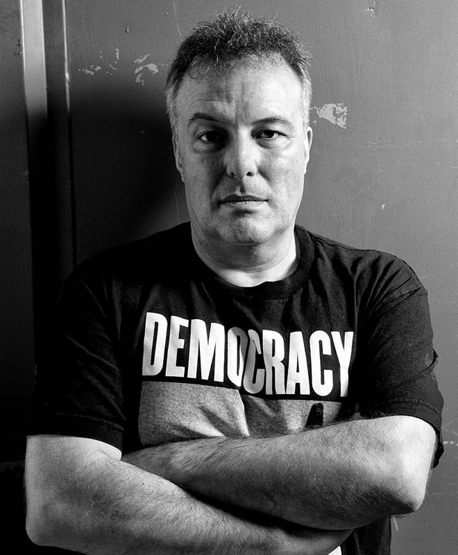 Happy Birthday Jello Biafra... 

Dead Kennedys - California Uber Alles

 