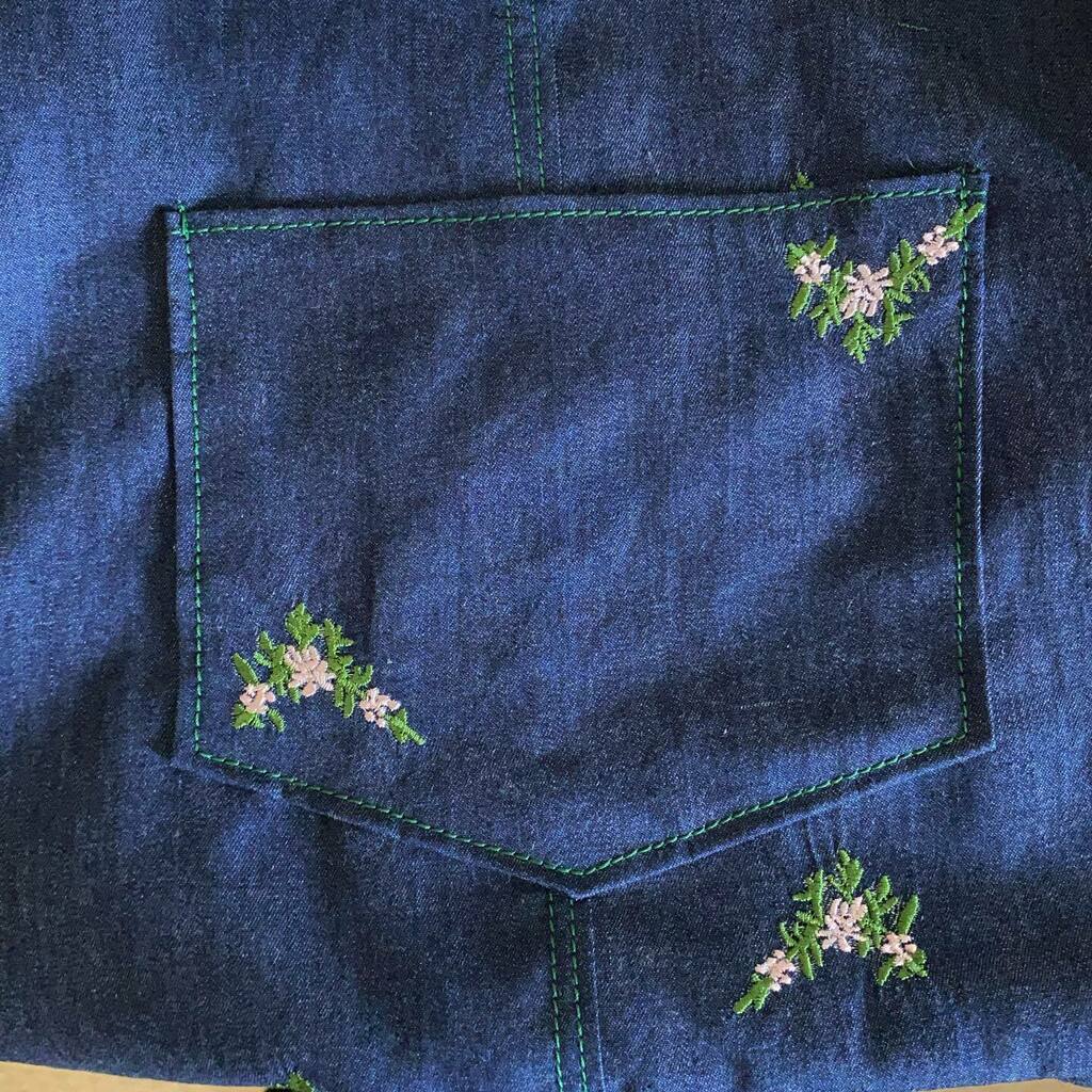 craftyguider's tweet photo. Another day, another dungaree front bib pocket. I’m getting a bit more savvy about them now. Can’t say I’ll rush to use embroidered denim again in a hurry though. This will be a #sewingcleo for eldest. https://t.co/Vc0FKgPTpn https://t.co/i0C9joxbzf