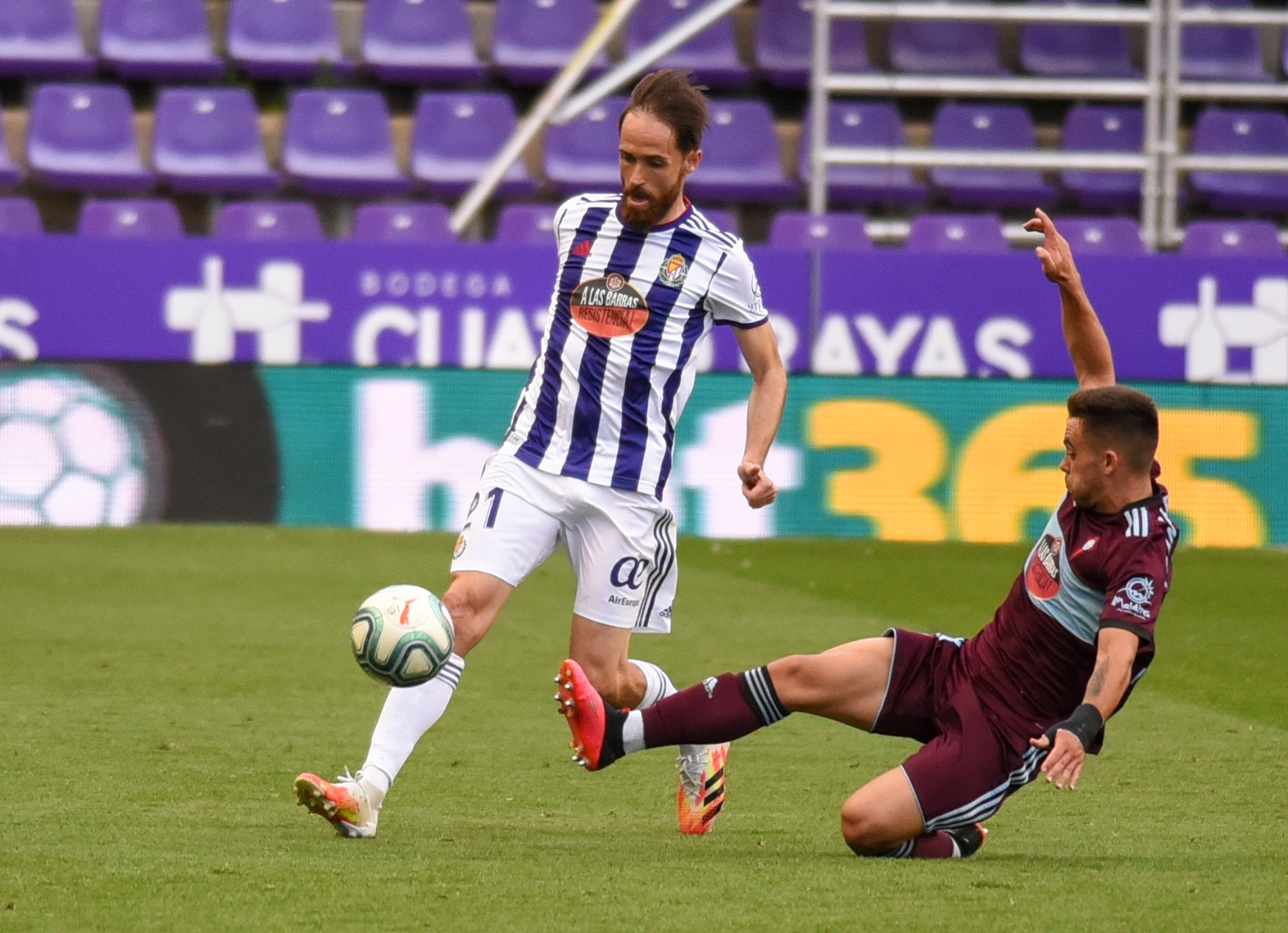 Míchel durante la primera parte del Real Valladolid ´- Ceta de Vigo | @RealValladolid