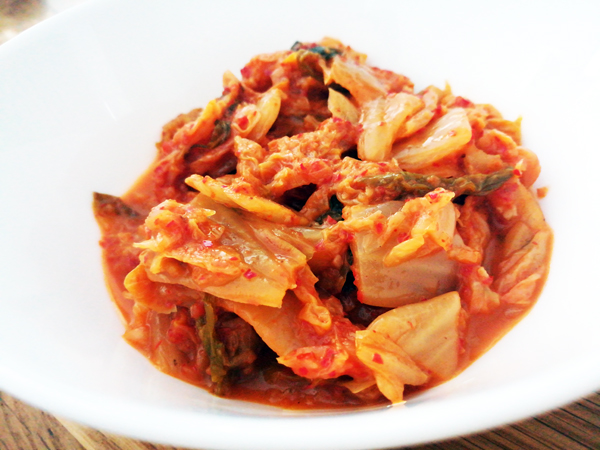nikankitchen's tweet photo. Luft auf etwa Japanisch oder koreanisch? Das haben wir! Mouth-watering Chicken Teriyaki,  geröstete Kimchi und gewürzter getrockneter Rettich~~~ Dann Itadakimasu 🙏🥢 https://t.co/7cHXWWC8BO