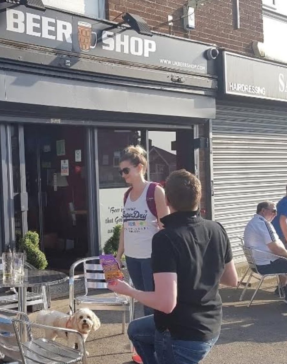 Keep on keeping on. Another  #AFriendaDay & this time it's  @EstyGrindon.First met Esther in Vinehop in Poynton but only because she'd seen Stan at various beer events & wanted to meet him A great person to spend time with & had some brilliant beery days out in the past