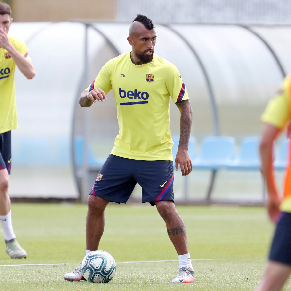 Arturo Vidal tweet media