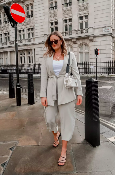 We're obsessed with this sage-green style 🌿 ms.spr.ly/6015TYkYR #Primark