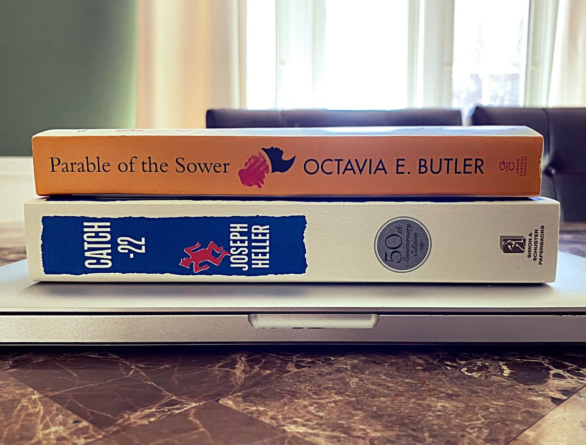 mrlevesquePHS's tweet photo. Last meeting of the year is over, so it’s about time to start summer reading 📚🤓 https://t.co/4fT3VQWqsV