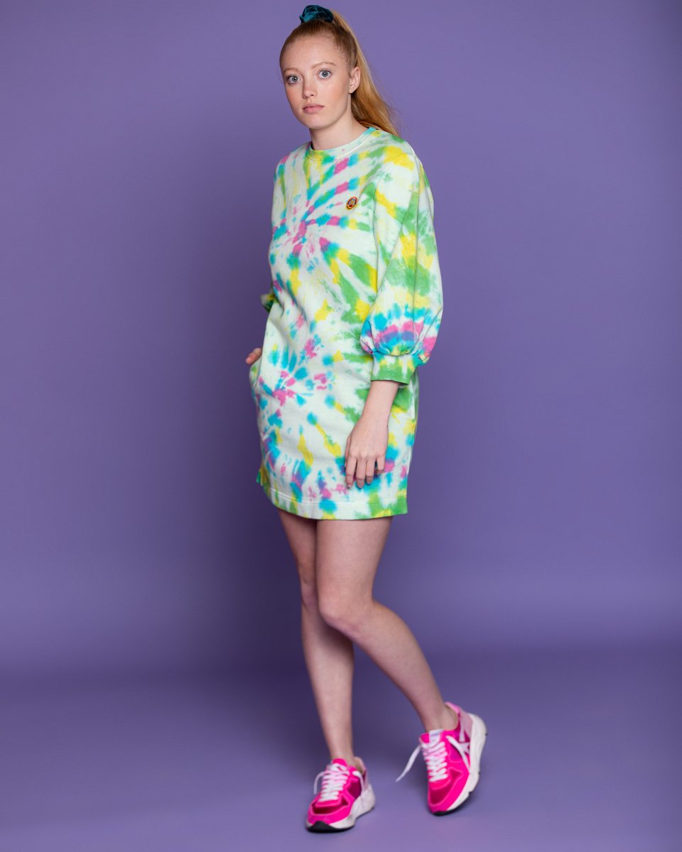 Jajo's tweet photo. Caution: Viewing these outfits may cause wardrobe envy. Take a peek at our favorite pieces from the Spring-Summer 2020 Collection at Lyndon’s. 😍 https://t.co/GZysLaVHxx