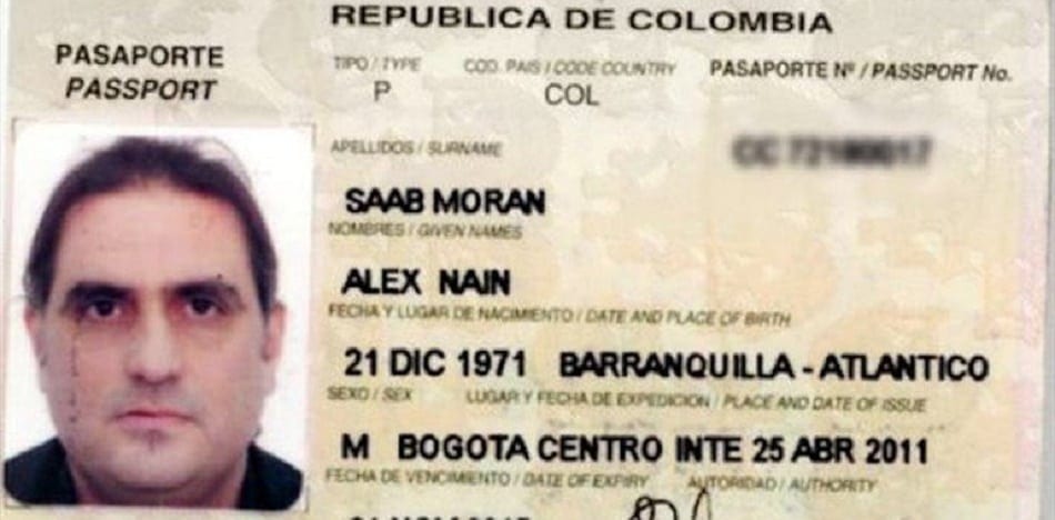 BOBVEN's tweet photo. @PanAmPost_es 🔴🇻🇪🇺🇸No nos caigamos a coba. Cabo Verde no va a pelar este boche...
¡En este momento hay una SUBASTA de la cabeza de Alex Saab en desarrollo, y ganará el mejor postor...!
Unos dolarito$$$$$ extras, le vienen de maravilla a esa islita y a sus regentes... https://t.co/MDPyOLqJHF