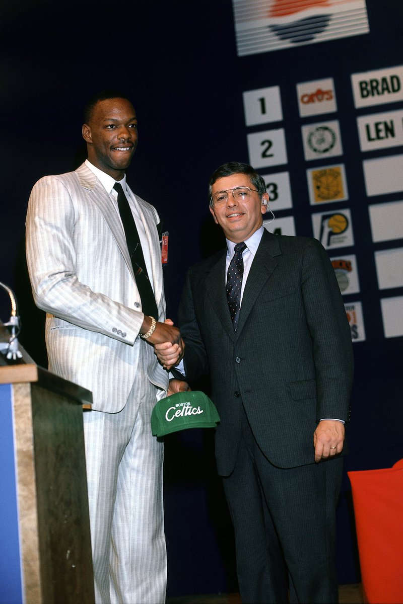 TerrapinHoops's tweet photo. 34 was drafted 34 years ago today.

Len Bias, Legend. https://t.co/FfrF5i5BWi