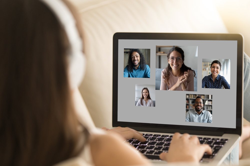 Some tips on reducing the security risks of video conferences:
netrights.co.uk/staying-safer-…