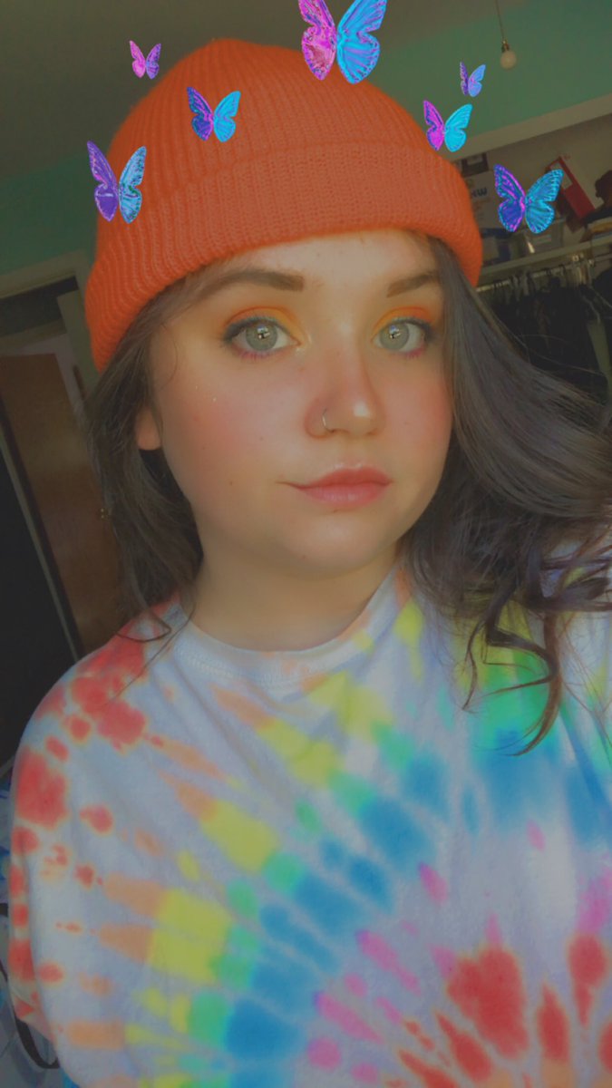 foritish's tweet photo. Needed some color in my life 🌈💚 https://t.co/3KjrdTYKxb