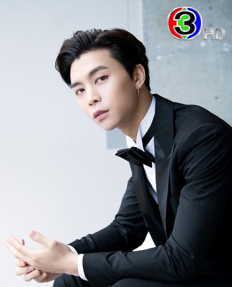 เหนยมี่♡ tweet media