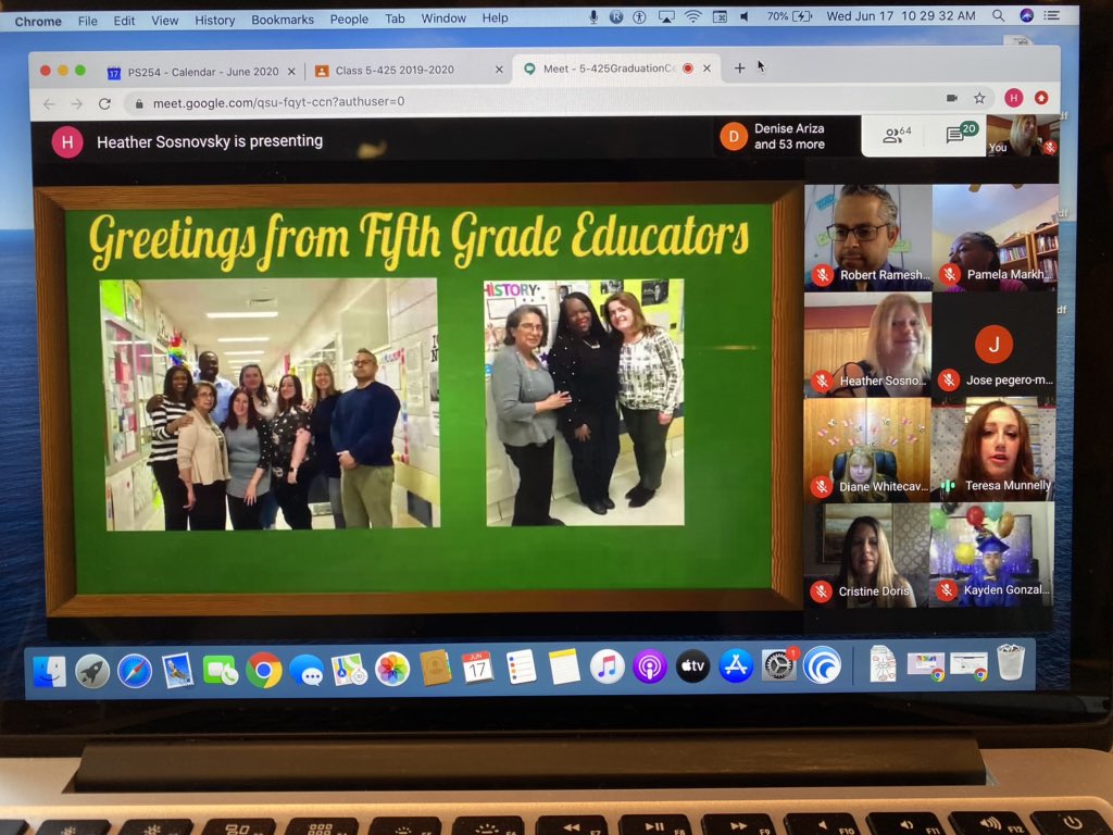 Ps254queens's tweet image. Congratulations on your graduation class 5-425! 🥳🎉🎓