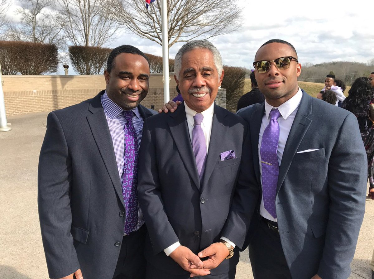 AX_Alphas's tweet image. It is with great sadness to say that our beloved brother Dr. Reavis L. Mitchell has passed away. Bro. Mitchell was an esteemed historian and a well-known, published author.  Many thoughts, prayers, and condolences to his family. You will be truly missed. RIP Brother Mitchell.