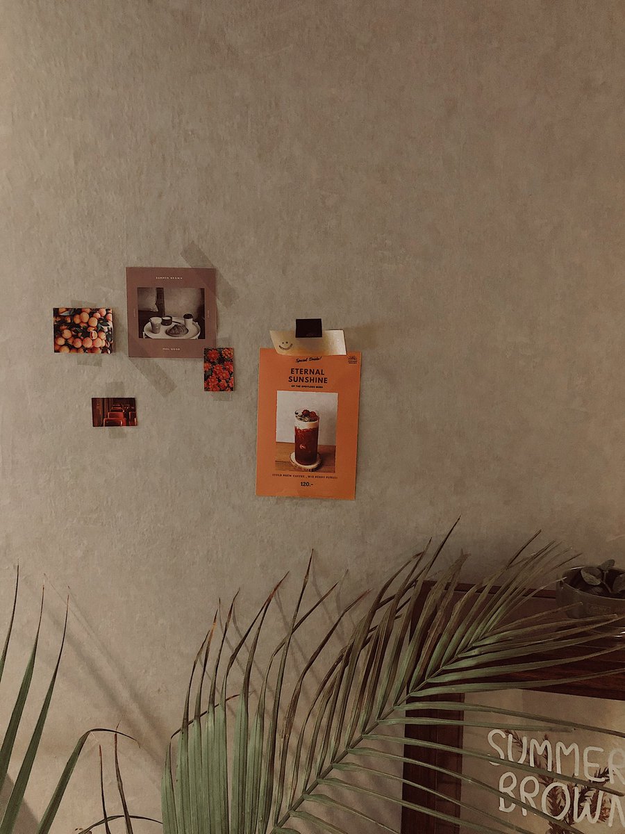 evwicango's tweet photo. 🌞🤎 summer brown : คาเฟ่นี้น่ารักมากกกก อบอุ่น กาแฟดี เพลงดี ดีไปหมดเลย อยู่แถวฟอร์จูน พระราม9นะคะ #รีวิวคาเฟ่ #cafebkk #bkkcafe #cafeteller https://t.co/6zWk3vfXKP