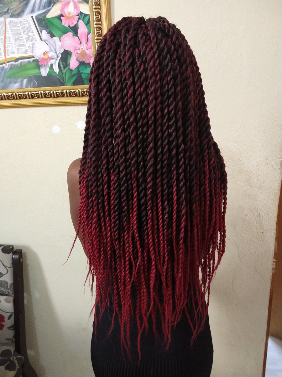 garota_guerra's tweet photo. Orgulhosa do meu trabalho 😍
#trancista #boxdeaids #boxdeaids #jumbo #organichair #boxbraidsbrasil #braidsbox #cacheada #transicaocapilar https://t.co/o0zBUNNFOu