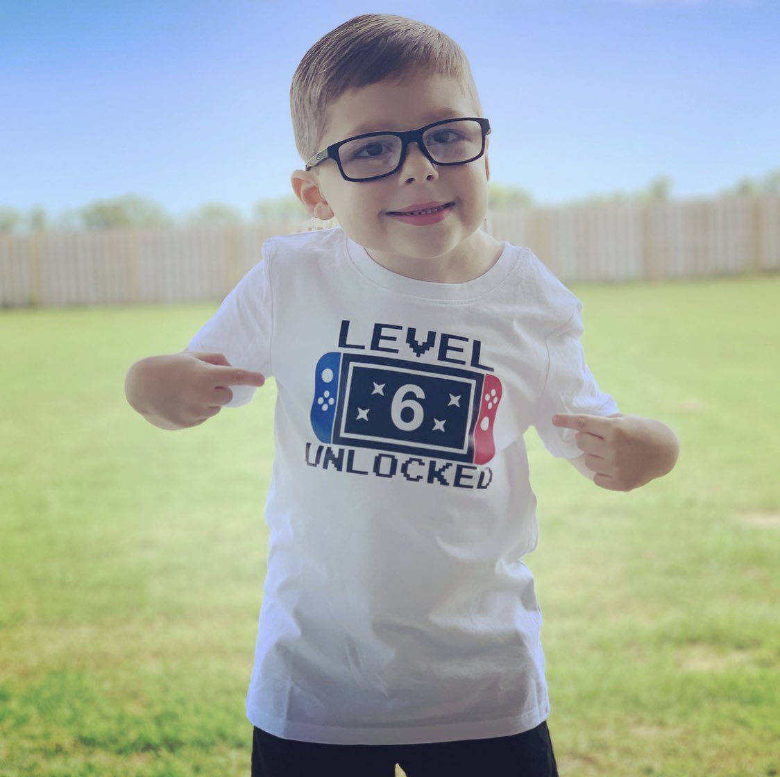 TeamJacksonKick's tweet photo. Happy Birthday son! Can’t believe you are 6. Love you so much bubba, mommy daddy and buddy are so proud of you! @korbin_jackson 🎉 https://t.co/oS8AX2f5ZW