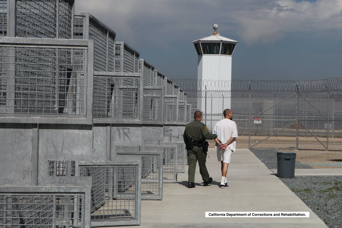 12/13 Contemporary issues like mass incarceration and the coronavirus pandemic disproportionately impact the health and economies of communities of color, particularly Black and Indigenous ones. Has your community been impacted by prison or the pandemic? How so?  #HiddenESP