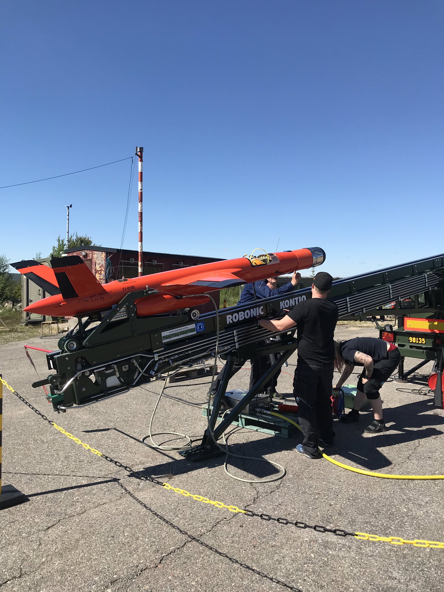 Eaur5WqX0AEQi5J?format=jpg&name=large