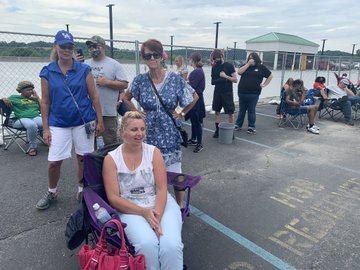 View image on Twitter