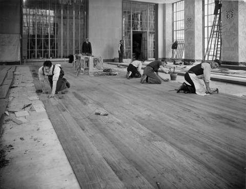And a lot of these timbers were used for the fixtures and fittings at Portland Place: Indian Silver Grey Wood, Quebec Pine, Australian Walnut, Ash, Black Bean etc.