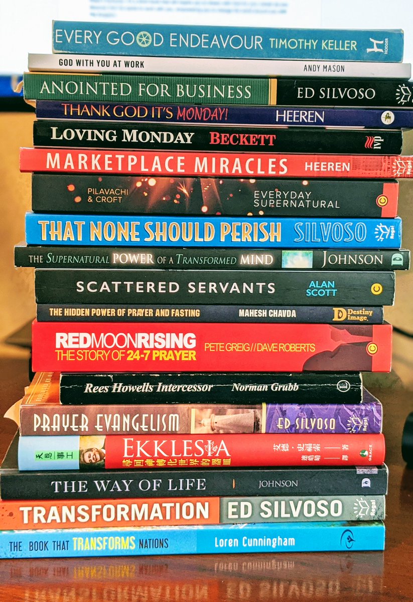 worshipwrx's tweet photo. Reviewing our list of essential reading for marketplace ministers we're training today. 18 books by the likes of 
@PeteGreig @EdSilvoso @timkellernyc @rickheeren @billjohnsonBJM @LorenCunningham @mikepilav @andycroft86 and more... https://t.co/9qNIxmwaYz