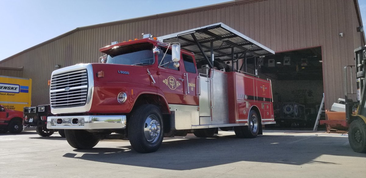 Fire truck with helipad 😱💪  ready to spray mesquite trees! With 2 fuel tanks in rear to fuel up and 2 tanks for chemicals!! #custom #Ford #cteverywhere #spraying #fabrication #welding