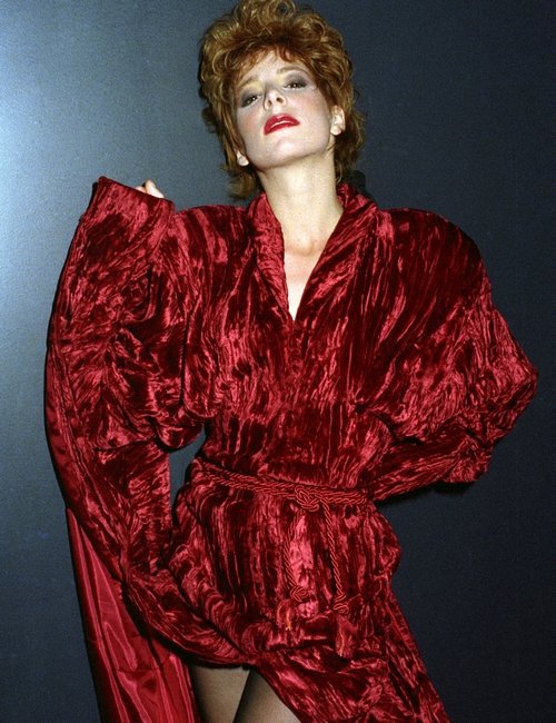 Mylène Farmer as Nappes de table : a thread