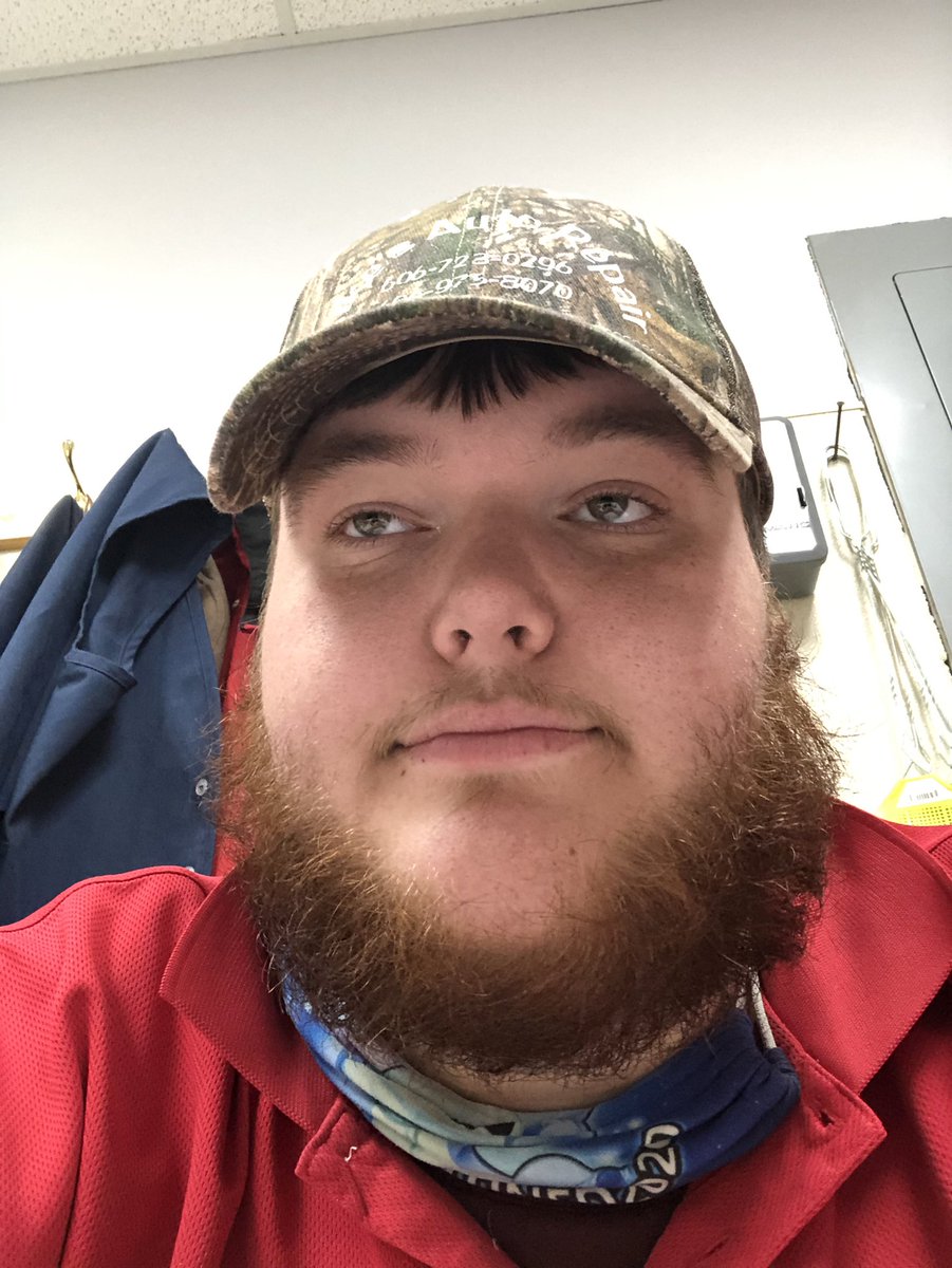 TruePrez's tweet image. The amount of times I’ve been called @lukecombs today is ridiculous