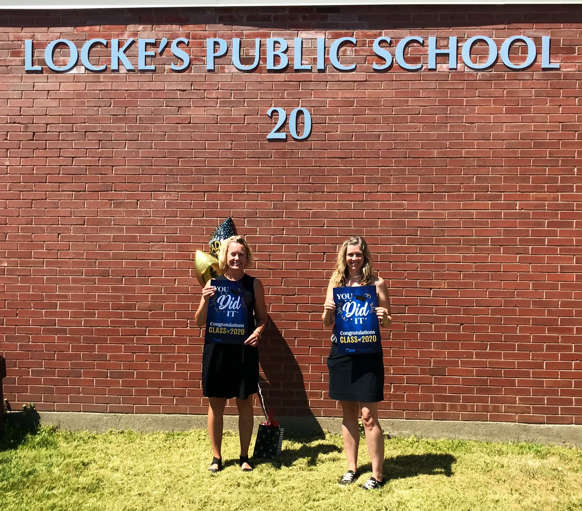 Lockes22's tweet photo. You did it! Congratulations @Lockes22 graduating #classof2020 🦁 We are so proud of your accomplishments &amp; look forward to your formal celebration in the Fall! Thanks Mr. Beaumont, Mr. Chee, Mr. Pilitsis, Mr. Preston &amp; Gr. 8 Grad Committee for making today’s pick-ups so special! https://t.co/xIbcFKuU6I