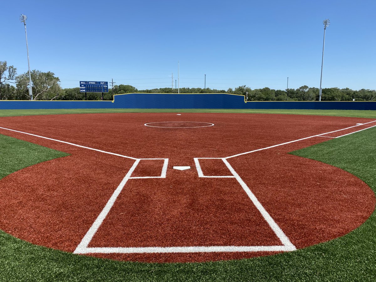 RS3Turf's tweet photo. .@ricehsraiders @Rice_RaidersBB &amp; @ricesoftball will be playing on our #NR34 synthetic turf system in 2021!

Produced with @ActGlobalTurf, this system was specifically designed for diamond sports to mimic natural fields while maintaining durability and consistency day after day. https://t.co/Lg71OR5ijZ
