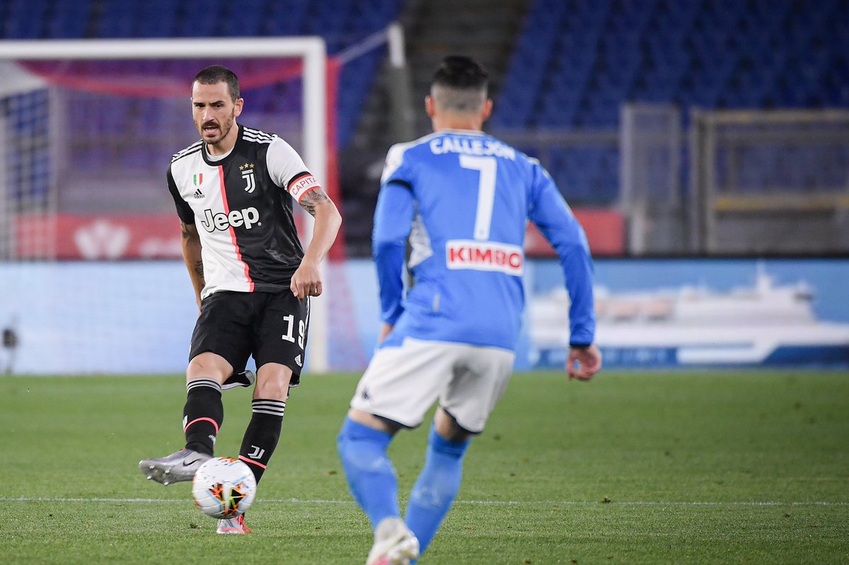bonucci_leo19's tweet photo. FULL TIME #NapoliJuve 4️⃣-2⃣ (dcr) #LB19 #CoppaItaliaCocaCola https://t.co/uEBeLALT5Q