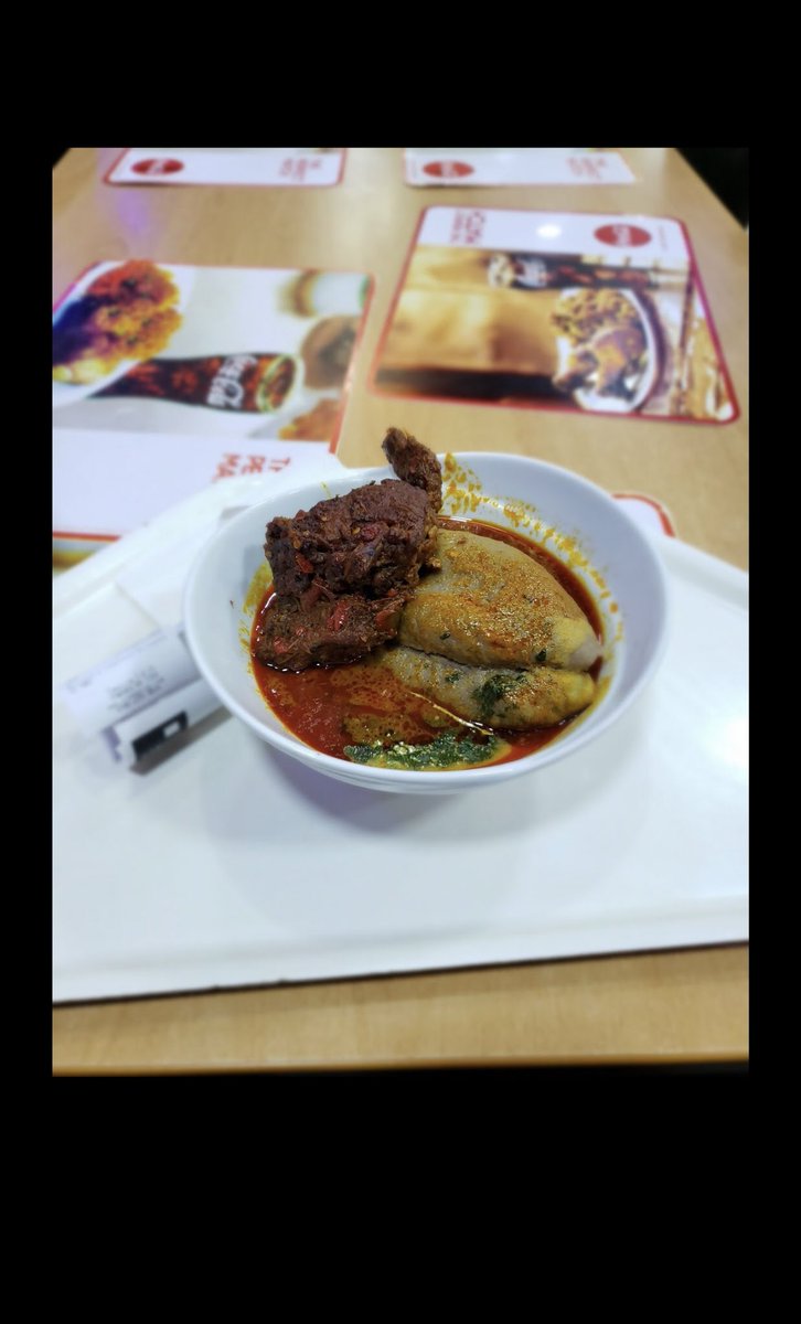 Última Restaurant at the Palms MallAffordable Nice setting Their Stir fry pasta is awesome