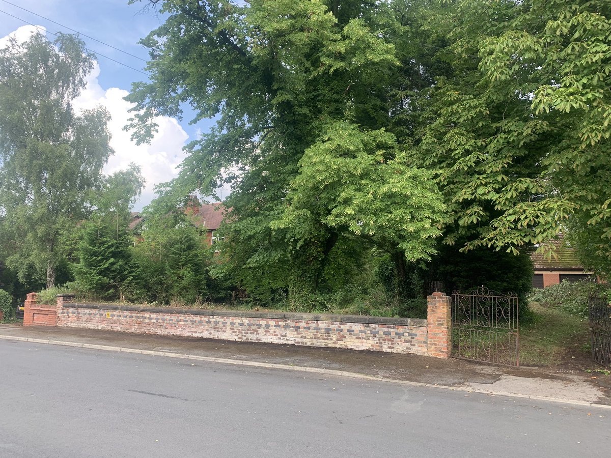 MayoManchester's tweet photo. Delighted with the #WalledGardens #Landscapping project in South Manchester, restoring the Victorian brickwork and walled gardens to their former glory https://t.co/zWzWD2MBm2