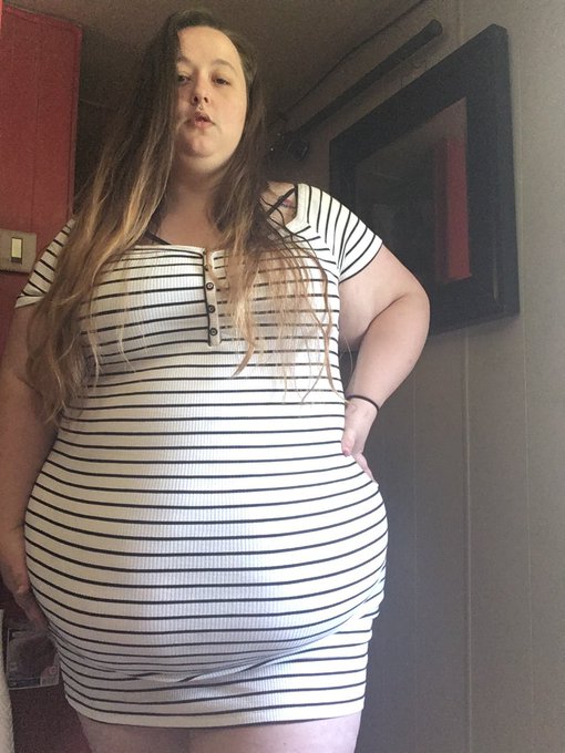 People ask me who do I think I am wearing something like this at my size ??? Bitch I&rsquo;m a fat fucking<a href="/tag/tiktok"class="tags"><span>#tiktok</span></a>