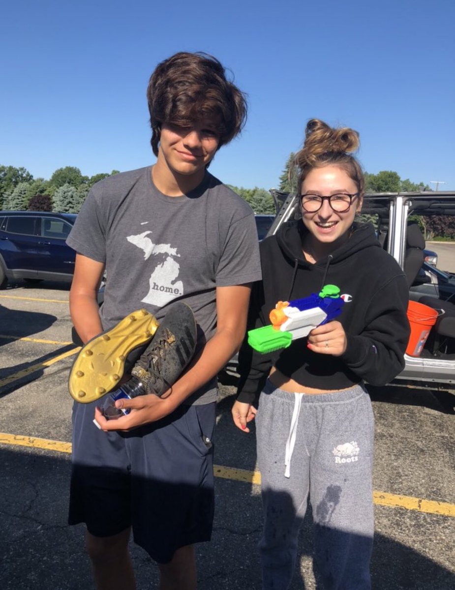 NDPWaterWars20's tweet photo. The Big Booty Hose comes out of no where this morning/afternoon with two huge eliminations against Girthy Gang. Jules got Alex out and Nathan got Chris. We currently have a tie 3-3!!! Round 1 ends tonight. https://t.co/4PKbjlvsat