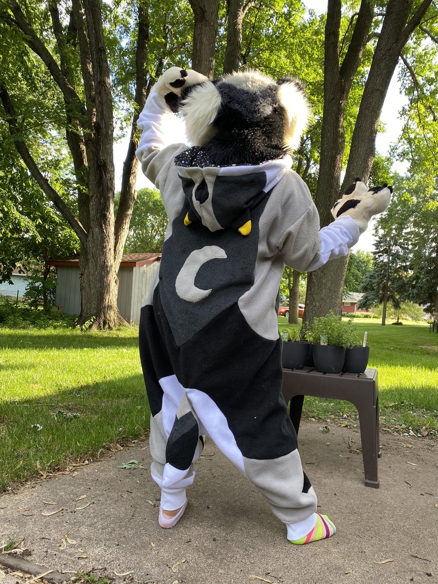 🎣🌾 @ 🦋☁️ tweet media