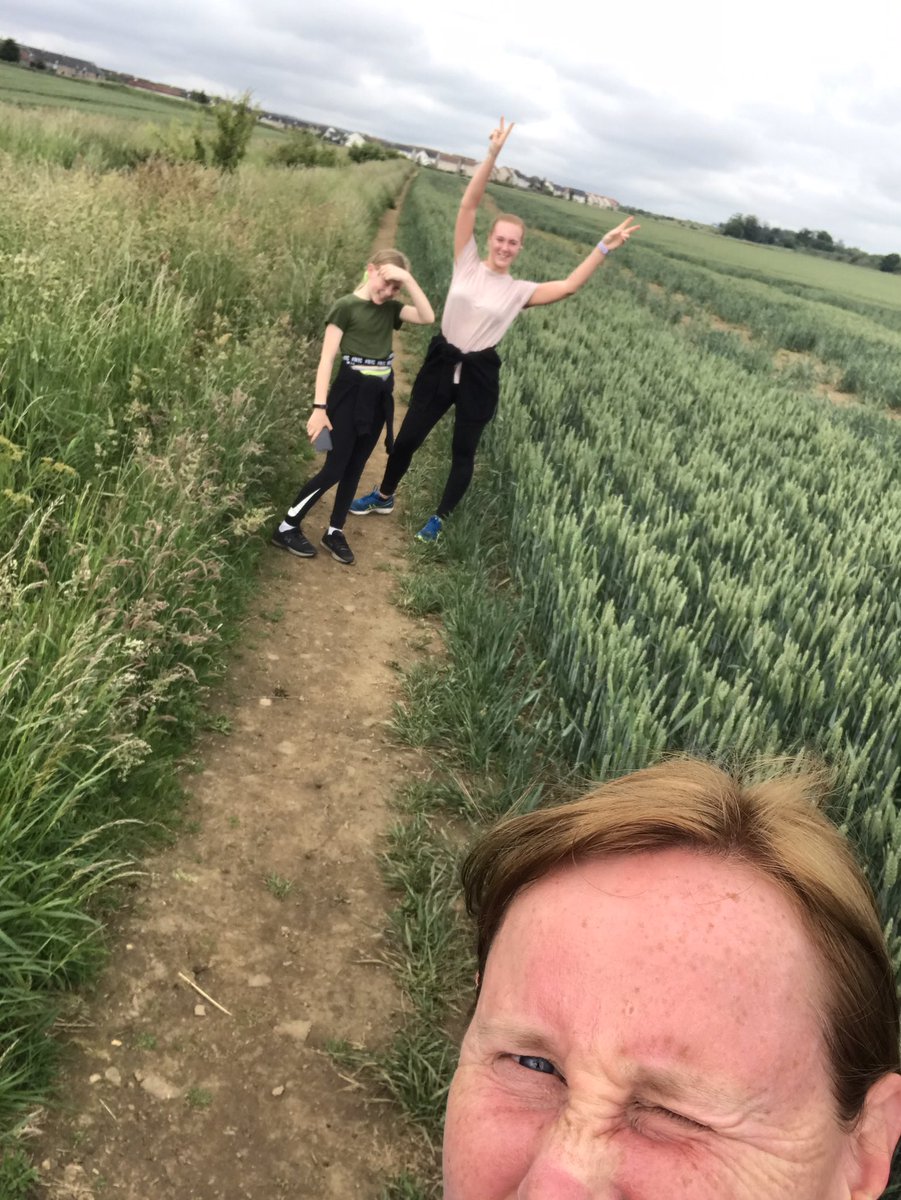 JamiesonFj's tweet photo. Great run with the girls today and PBs for all of us #FranDailyPhoto no.340 https://t.co/Fqki4qQY8k