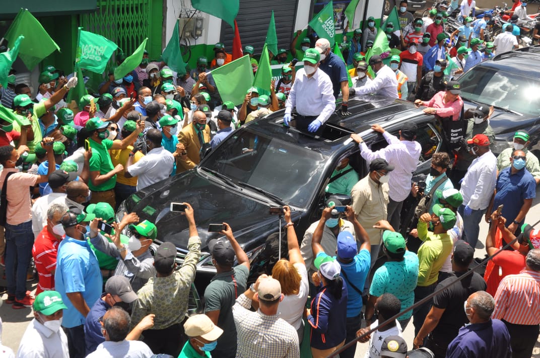 LFManhattanN's tweet photo. De manera multitudinaria se desbordan las calles y avenidas de Hato Mayor, el Pueblo sale a las calles a anunciar, nuestra contundente victoria, en el próximo certamen electoral.
#ElCaminoSeguro https://t.co/reM13NrKUW