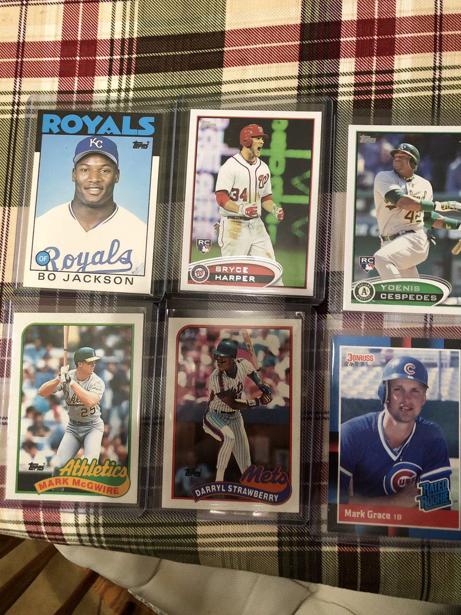 CBishop201's tweet image. Picked up Walgreens $4.99 boxes of 100 random old cards. Did pretty well with my 2 boxes :) Going to send them along with another shipment to get graded.