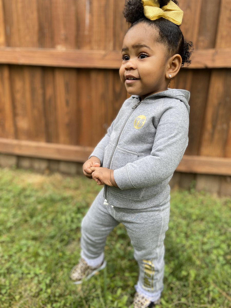 Fats_ts's tweet photo. 💛🌦🌟
Toddler Sweatsuits Available Now❕
#Topstunnas https://t.co/7ESq0OjvvK