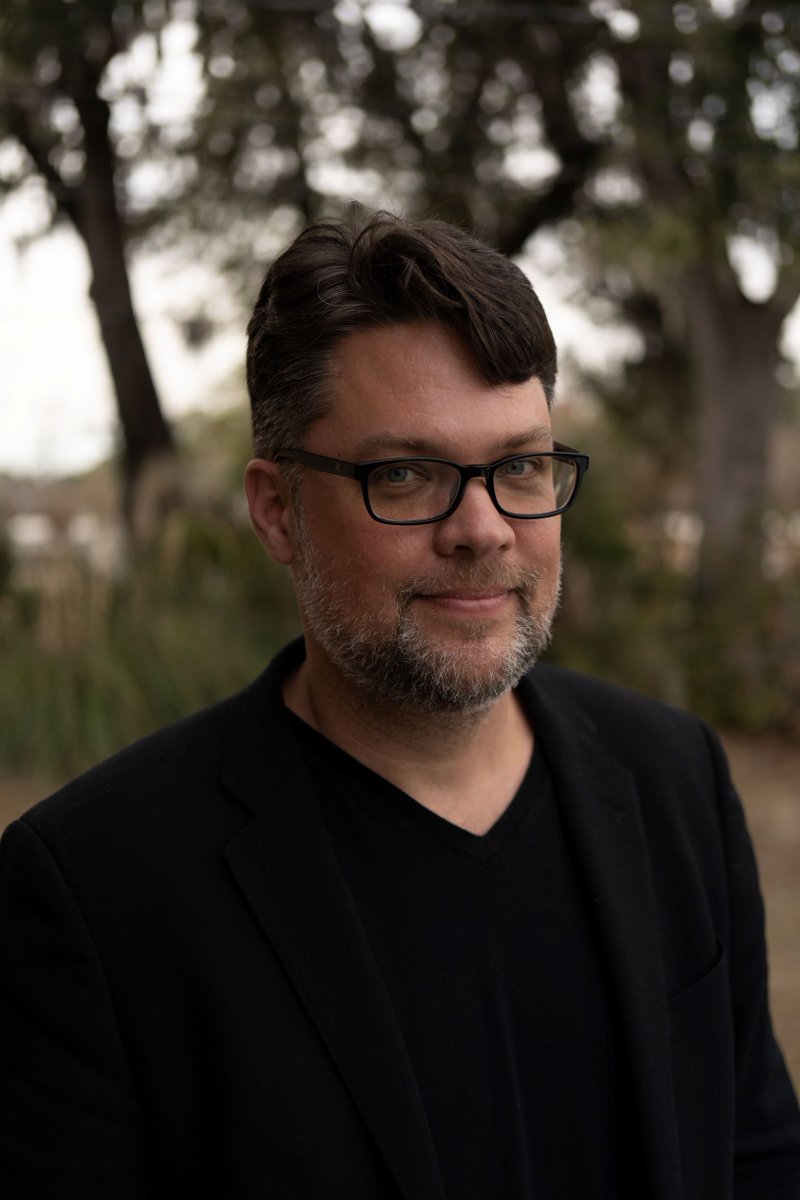 JGeigerShading's tweet image. James the-man-behind-the-brand Geiger is hosting a webinar tomorrow (6/18) at 2PM EST. No RSVP required. Simply dial in to learn more about James, the evolution of motorized shades and their capacity to accentuate interior architecture. bit.ly/2UNWlbZ