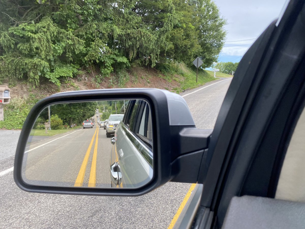 NASeniorClass's tweet photo. Honored to be a part of a caravan of over 70 cars 🚙 parading for change at our school. #NAForChange https://t.co/r7YkcDnF8D