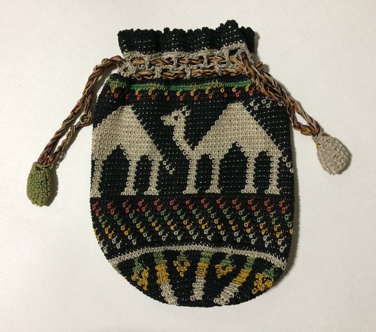 birbnbutter's tweet image. Check this out and more in our #etsy shop: 6" x 8" Camels Cotton Thread Crocheted Black Multi Color Drawstring Pouch Purse etsy.me/30TuGKy #drawstring #drawstringpouch #camel #cotton #crocheted #multicolor #pouch #purse