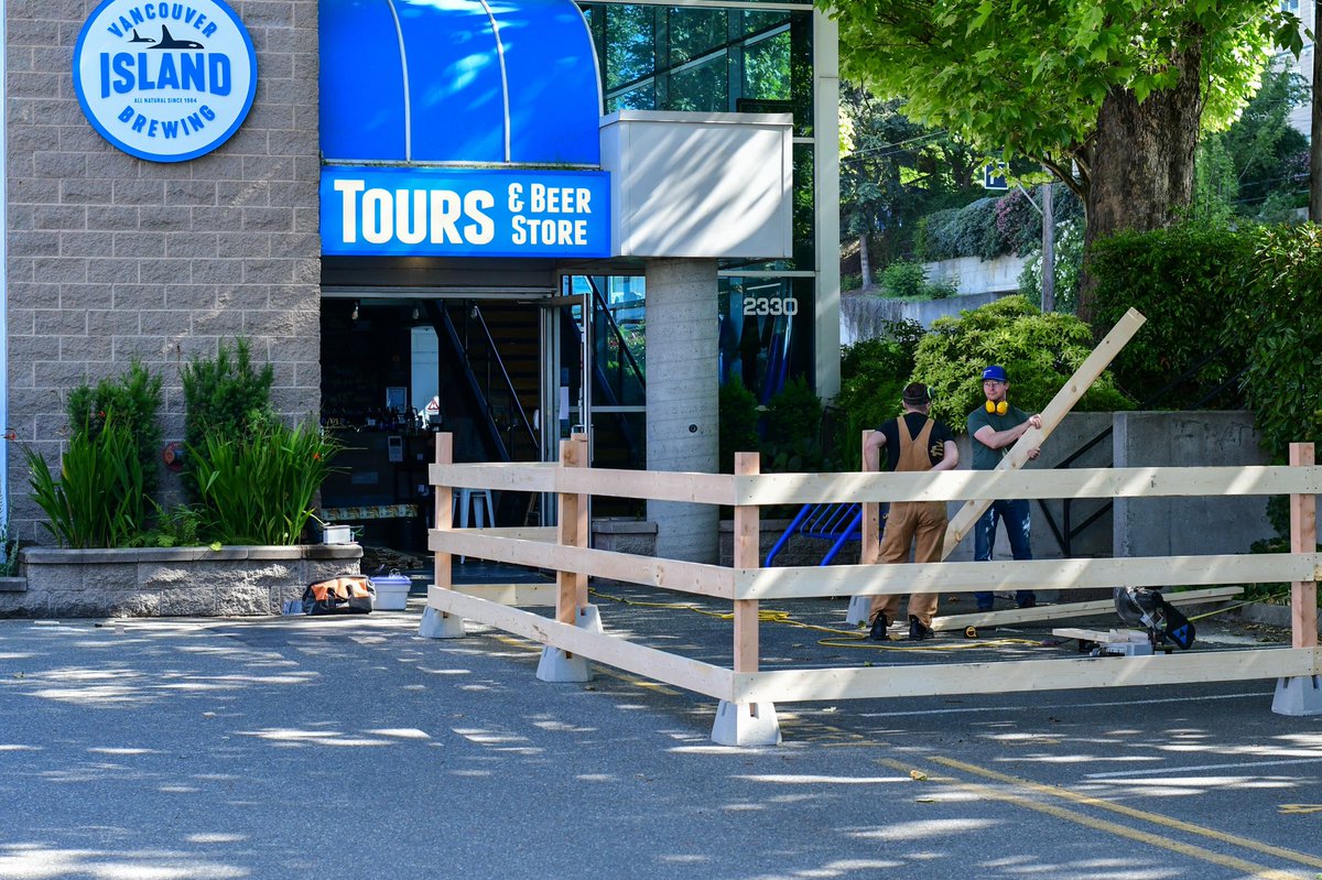 vibrewing's tweet photo. Team building in progress... check back soon. 

#yyj #patioseason https://t.co/bFpkDYA0GU