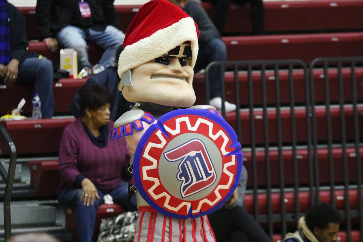 Detroit Mercy Titans On Twitter A Big Shout Out To Tommy Titan On Nationalmascotday Detroitscollegeteam