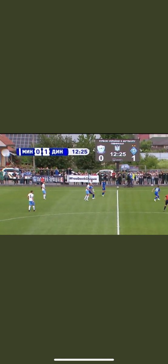 BFotboll's tweet photo. @KSI Meanwhile in Ukraine... On Dynamo Kiev's cupsemi - which is officially played without audience - hangs a "Free Derek Chauvin" banner. Derek Chauvin is the police who killed George Floyd. https://t.co/6HHSl5UvQo