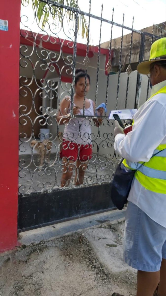 Seguimos recorriendo Quintana Roo, para entregar apoyos a las familias que más lo necesitan hasta la puerta de su hogar. #QuédateEnCasa  #JuntosSaldremosAdelante