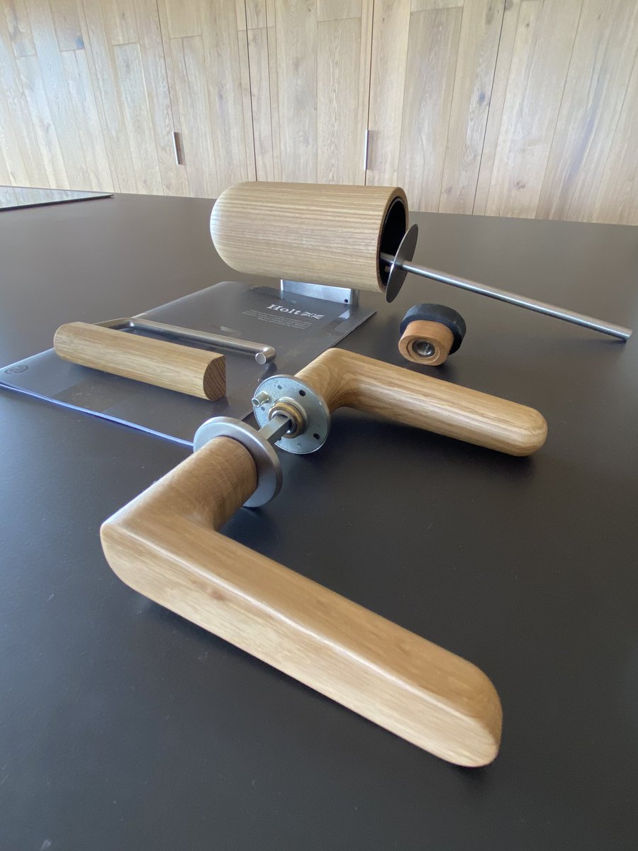 javelinblock's tweet photo. As architectural hardware goes it doesn’t get much better than this. The Holt Collection by @allgood_plc things of beauty! #allgood_plc #architecture #interiordesign #birmingham https://t.co/JWqX5rafIU