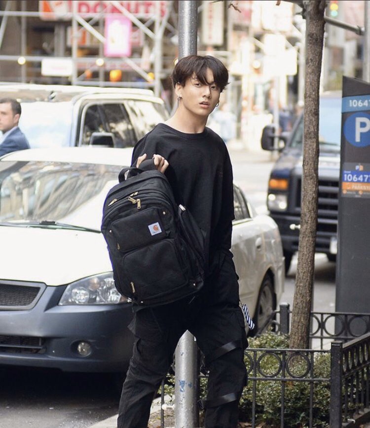 College student Jungkook; a thread