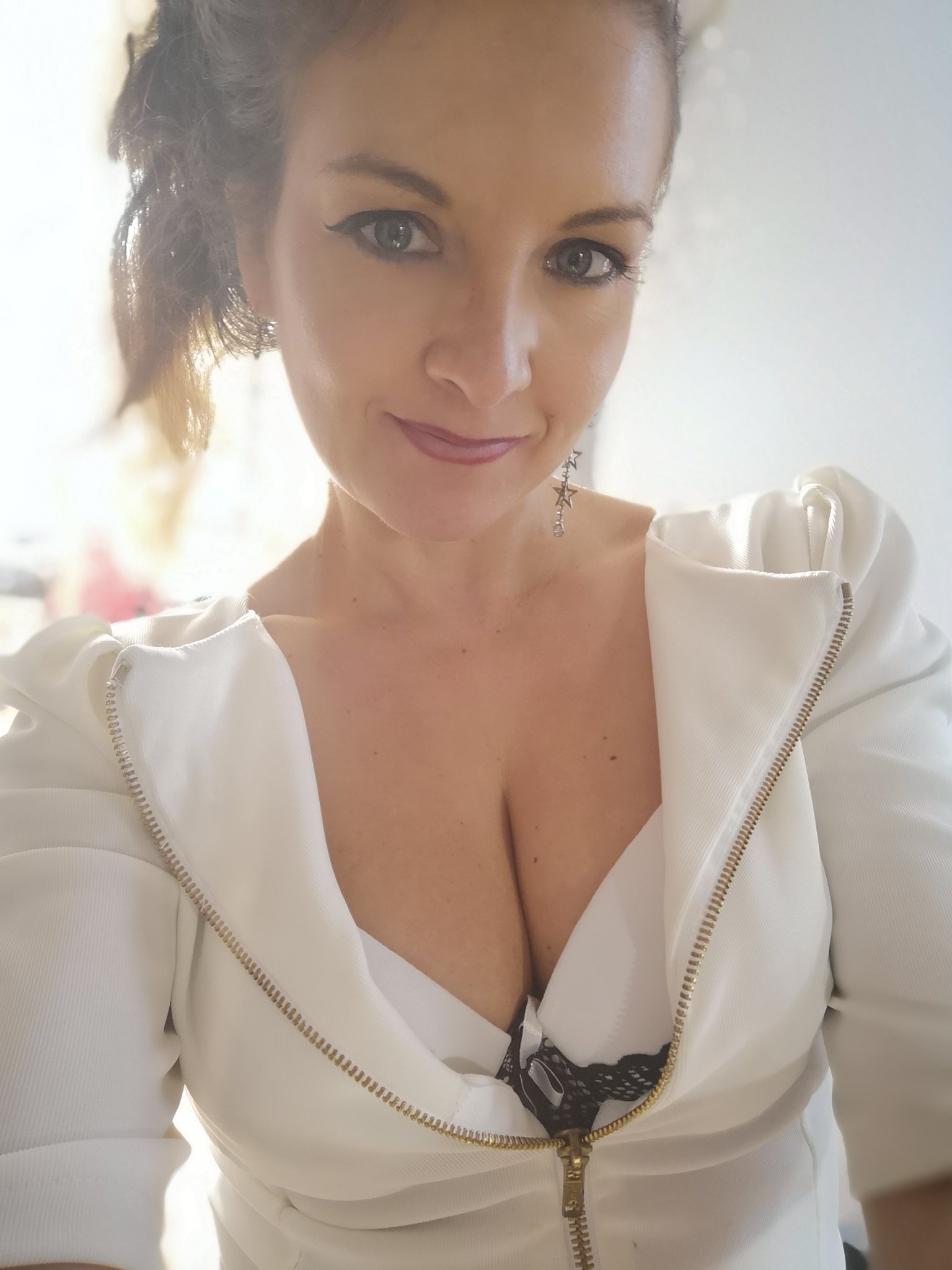 Oksana Glamour on X: 