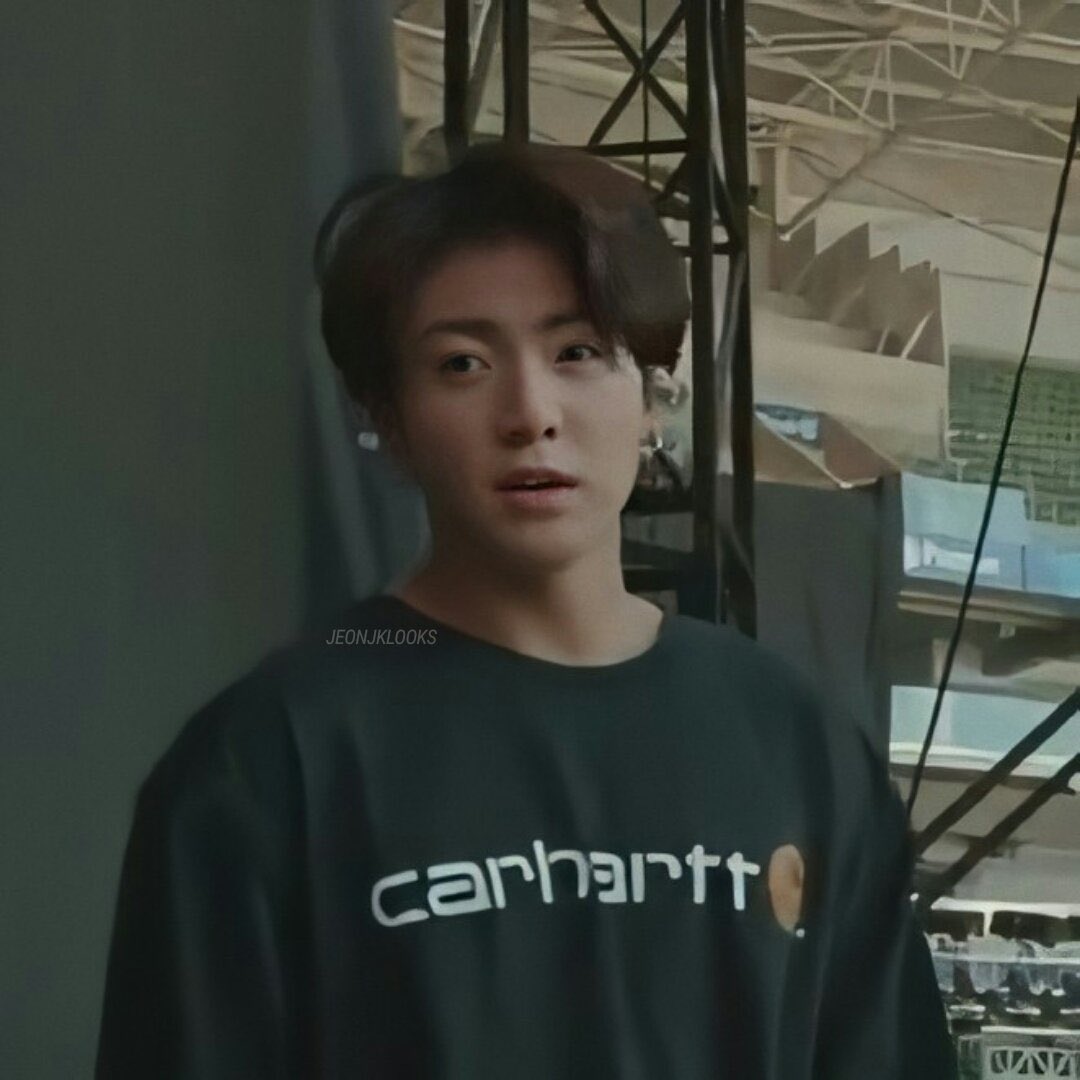 College student Jungkook; a thread